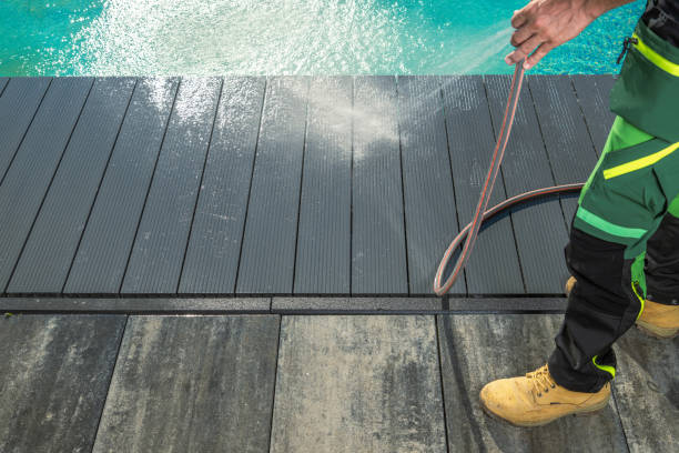 Best Pressure Washing Siding  in North Ridgeville, OH